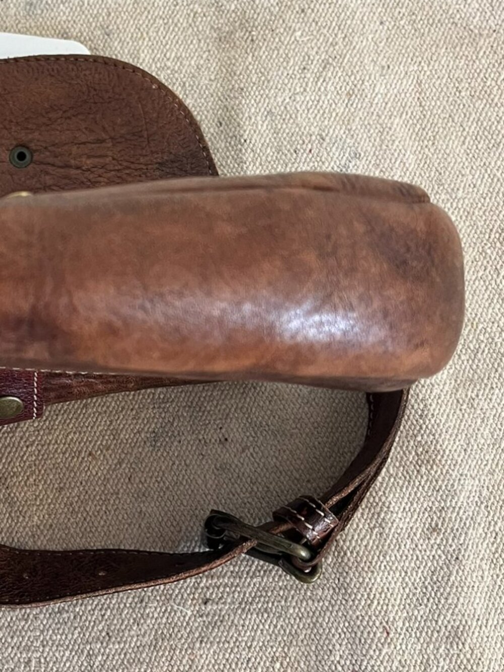 Bedstu Woman's brown Shoreline Crossbody Bag - Picture 2 of 14